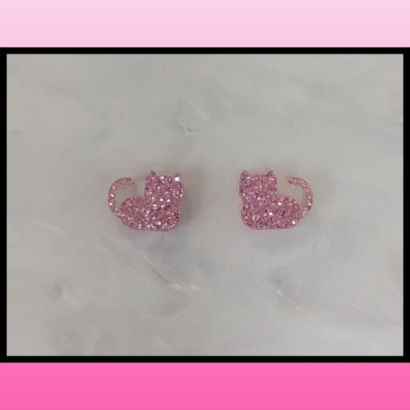 Sparkly Kitty Loaf Cat Stud Earrings, Cute Cat Lover Jewelry  Hypoallergenic - Picture 2 of 3